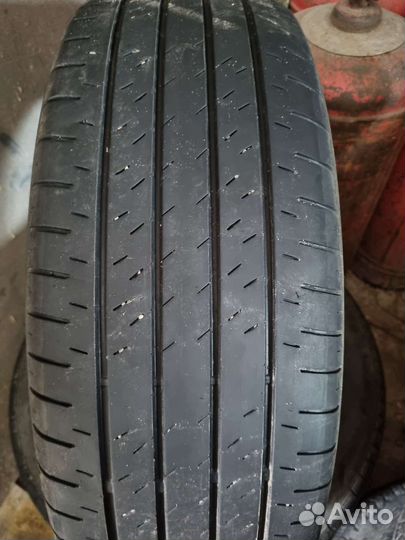 Bridgestone Alenza H/L 33 225/60 R18