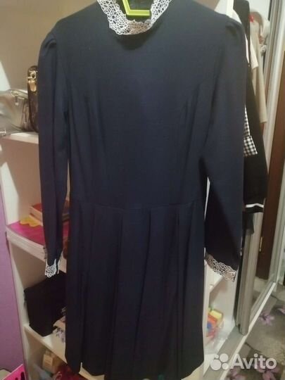 Белый школьный фартук