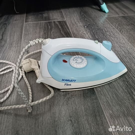 Утюг Scarlett