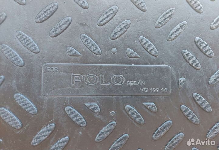 Автомобильные коврики резиновые