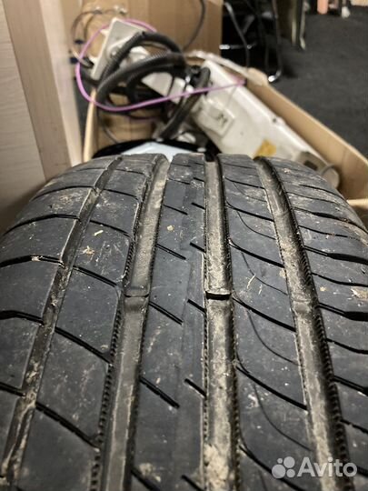 R16 Dunlop SP Sport LM705W 205/55, PCD 5x114.3 DIA 67.1