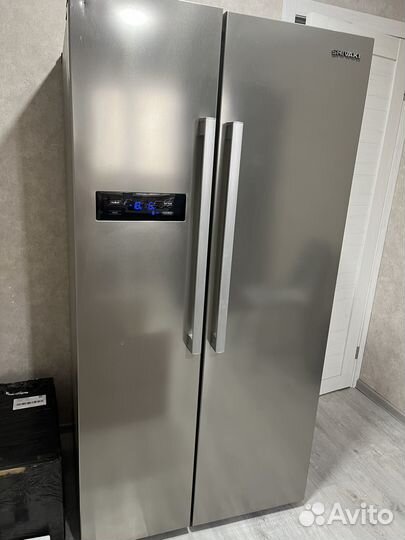 Холодильник двухкамерный