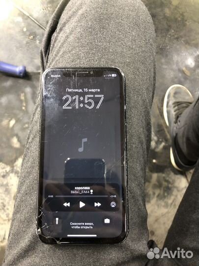 iPhone Xr, 64 ГБ