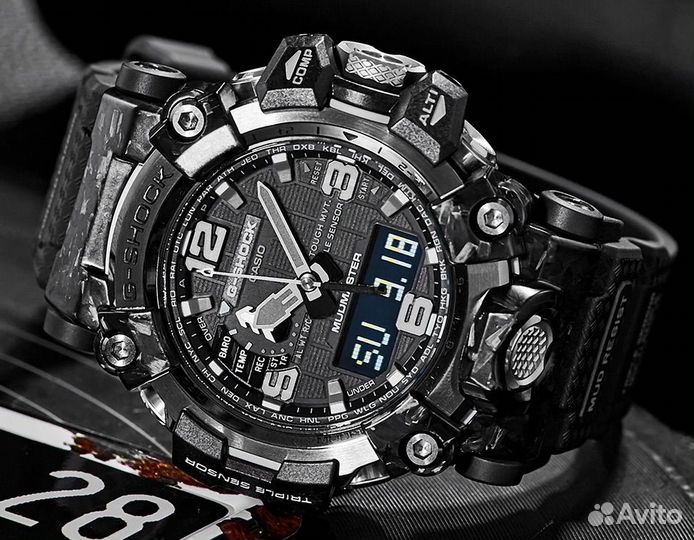 Часы Casio G-Shock GWG-2000-1A1