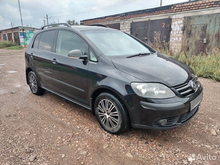 Volkswagen Golf Plus 1.6 МТ, 2007, 260 000 км