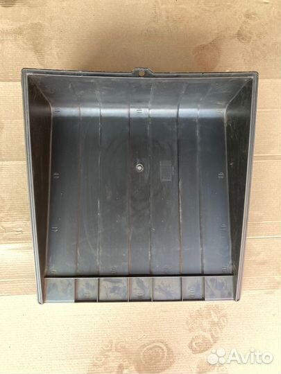 Крышка акб Man Tgl Tgm