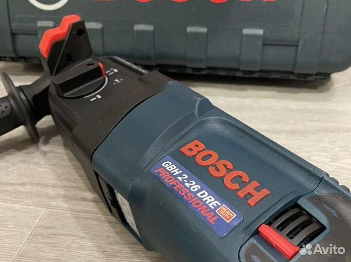 Новый перфоратор Bosh