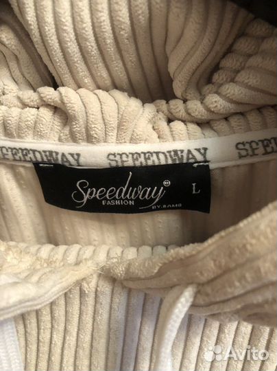 Спортивный костюм L