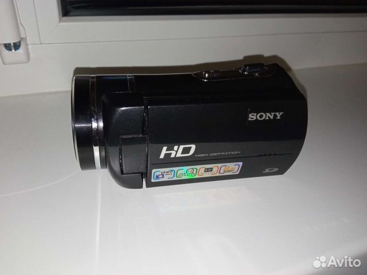Видеокамера Sony V9 Digital