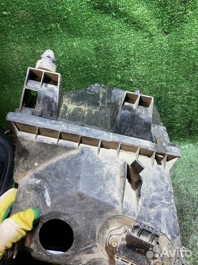 Корпус воздушного фильтра passat b5