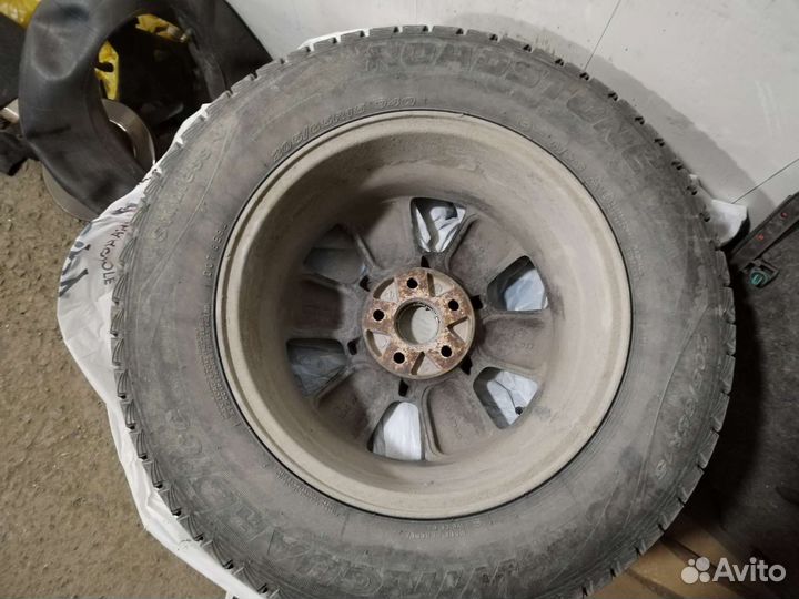 Литые диски с резиной Subaru Forester R15 5x100