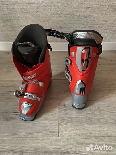 Горнолыжные ботинки Dolomite 28,0-28,5 см