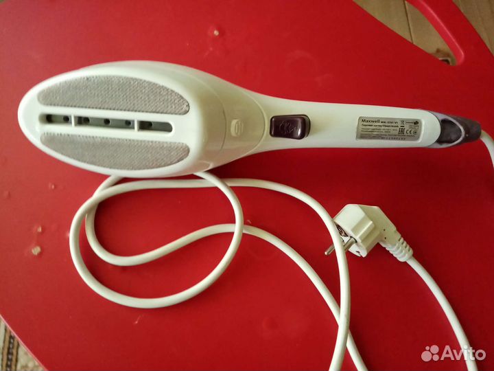 Ручной пароочиститель