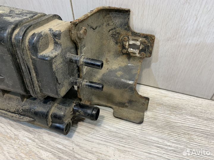 Абсорбер (фильтр угольный) Kia Cerato 3