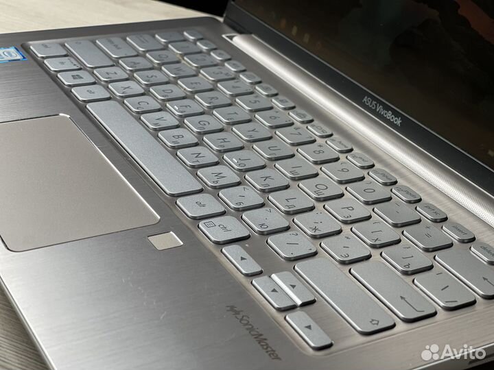 Ноутбук asus VivoBook i5