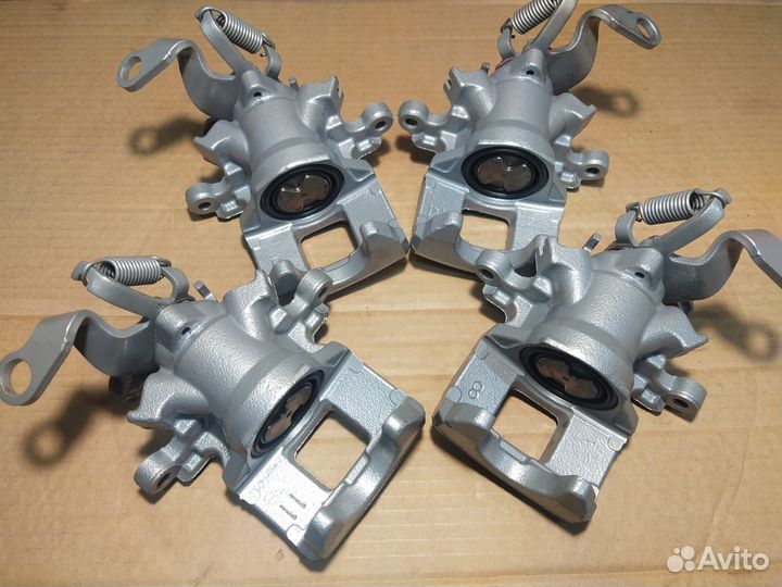 Задний суппорт Mitsubishi Outlander 3 /ASX