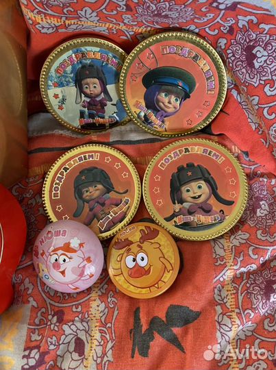 Коллекционные шарики и банки Смешарики