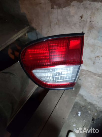 Задний фонарь nissan Almera n 15