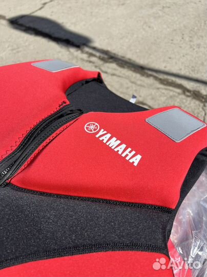 Спасательный жилет yamaha неопреновый новые