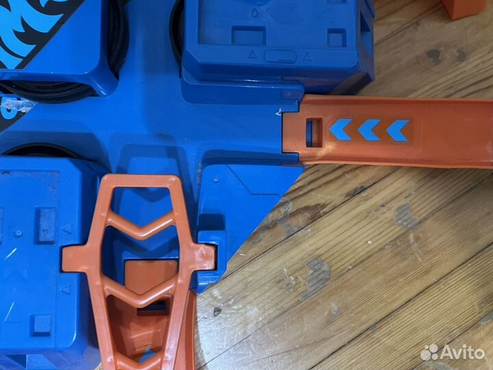 Гоночный трек hot wheels