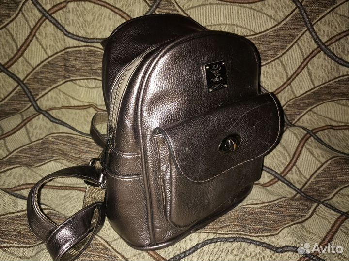 Рюкзак на молнии