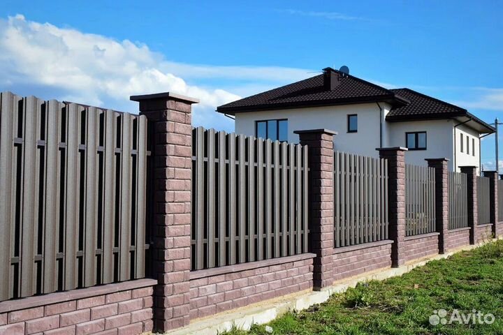 Заборы из профнастила, евроштакетника, кирпича
