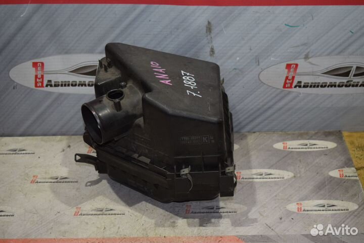 Корпус воздушного фильтра c Toyota Mark X Zio ANA1