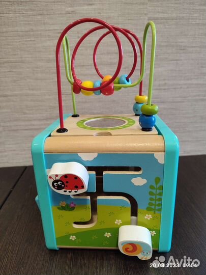 Развивающий игровой бизиборд куб 5 в 1 Tooky Toy