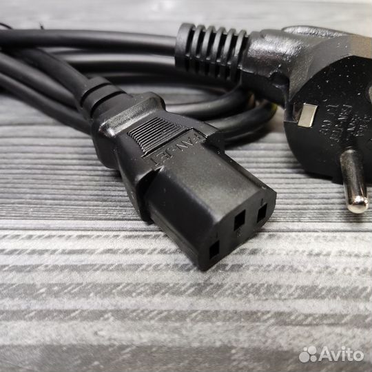 Сетевой кабель для компьютера\мониторая