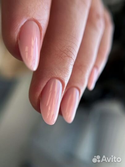 Маникюр с покрытием гель-лак