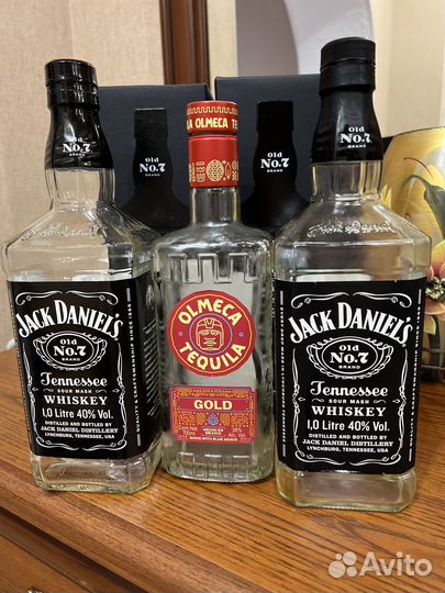 Стеклянная бутылка 1 л