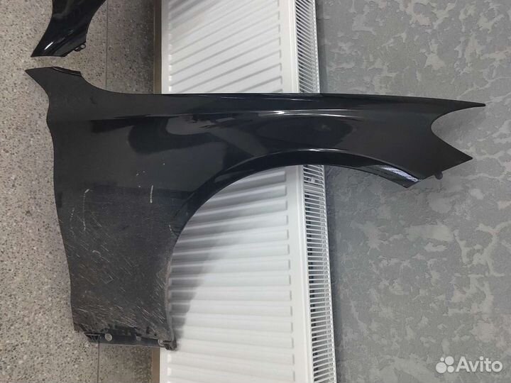 Mercedes w205 крыло переднее правое, левое