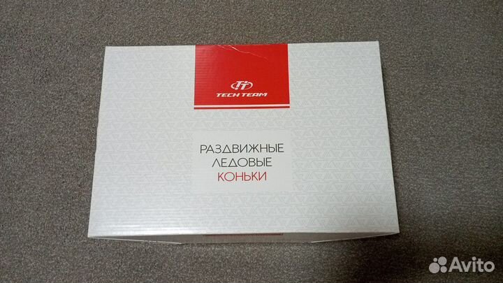 Раздвижные ледовые коньки Tech Team