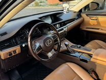 Lexus ES 2.0 AT, 2017, 98 000 км, с пробегом, цена 3 200 000 руб.
