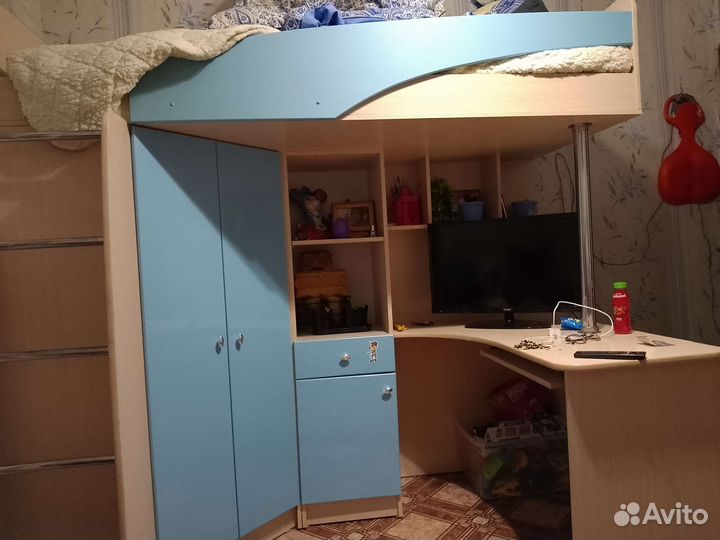 Кровать чердак