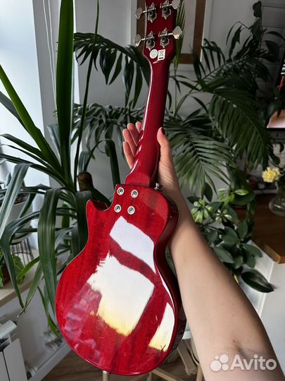 Электроукулеле Epiphone Les Paul AC