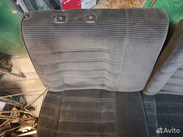 Сиденья задние Фольксваген гольф 3