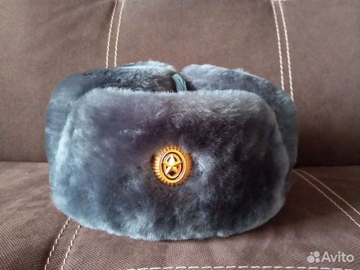 Мужская шапка