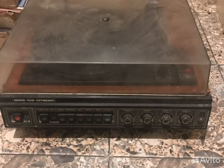 Проигрыватель винила