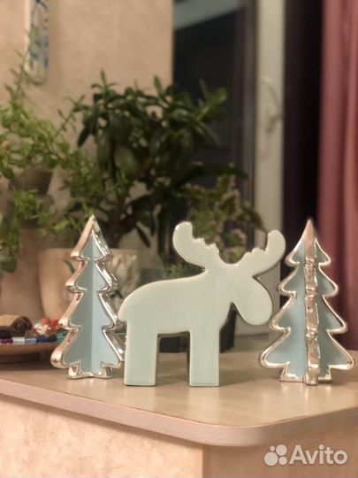 Украшения интерьерные