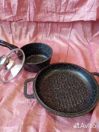 Сковорода, ковш, кастрюли, оладница Ярославский