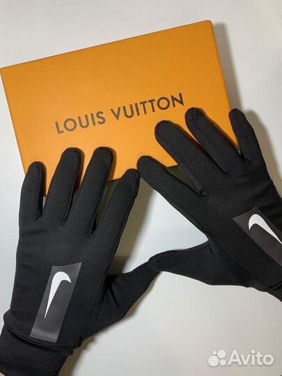 Перчатки Nike drill hyperwarm