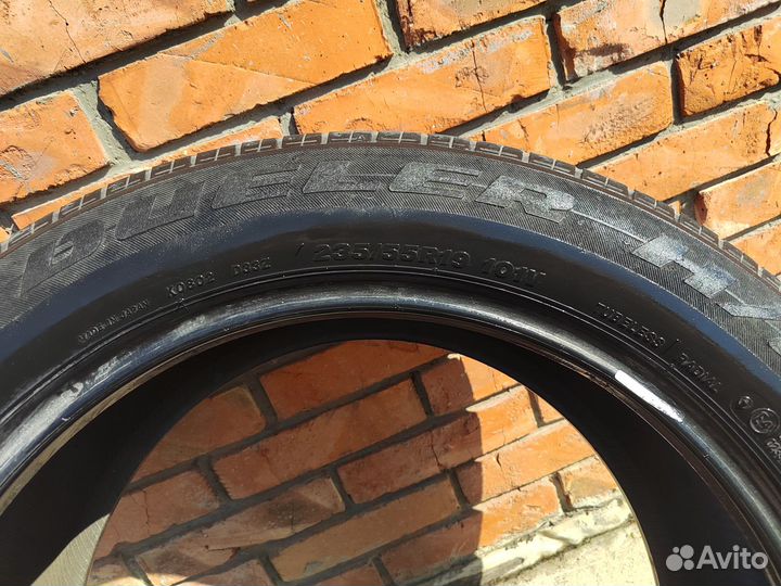 Bridgestone Dueler A/T 235/55 R19 101V