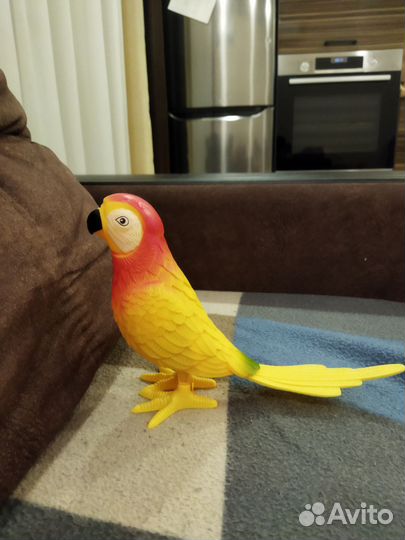 Попугай игрушка