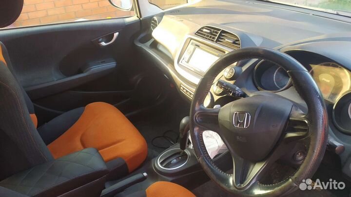 Honda Fit 1.5 CVT, 2011, 187 000 км