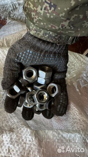 Болты и гайки метизы