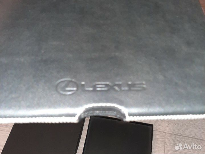 Чехол на iPad 2,3,4 lexus фирменный натур кожа