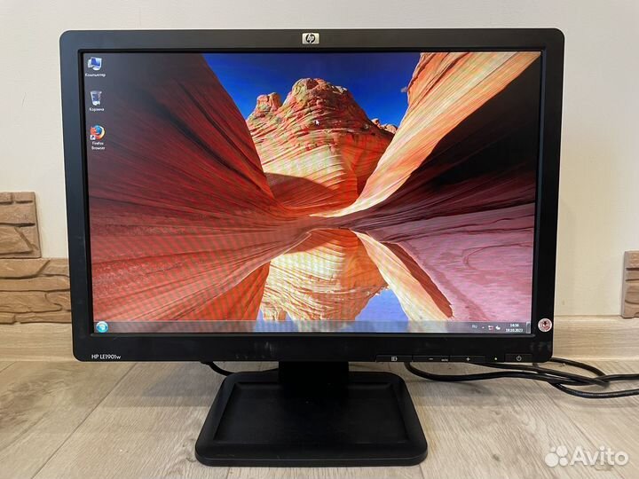 Монитор HP 19