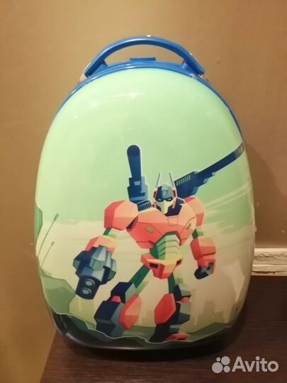 Детский чемодан