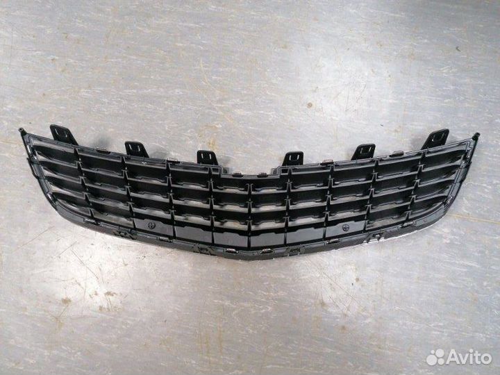 Решетка радиатора Chevrolet Cruze